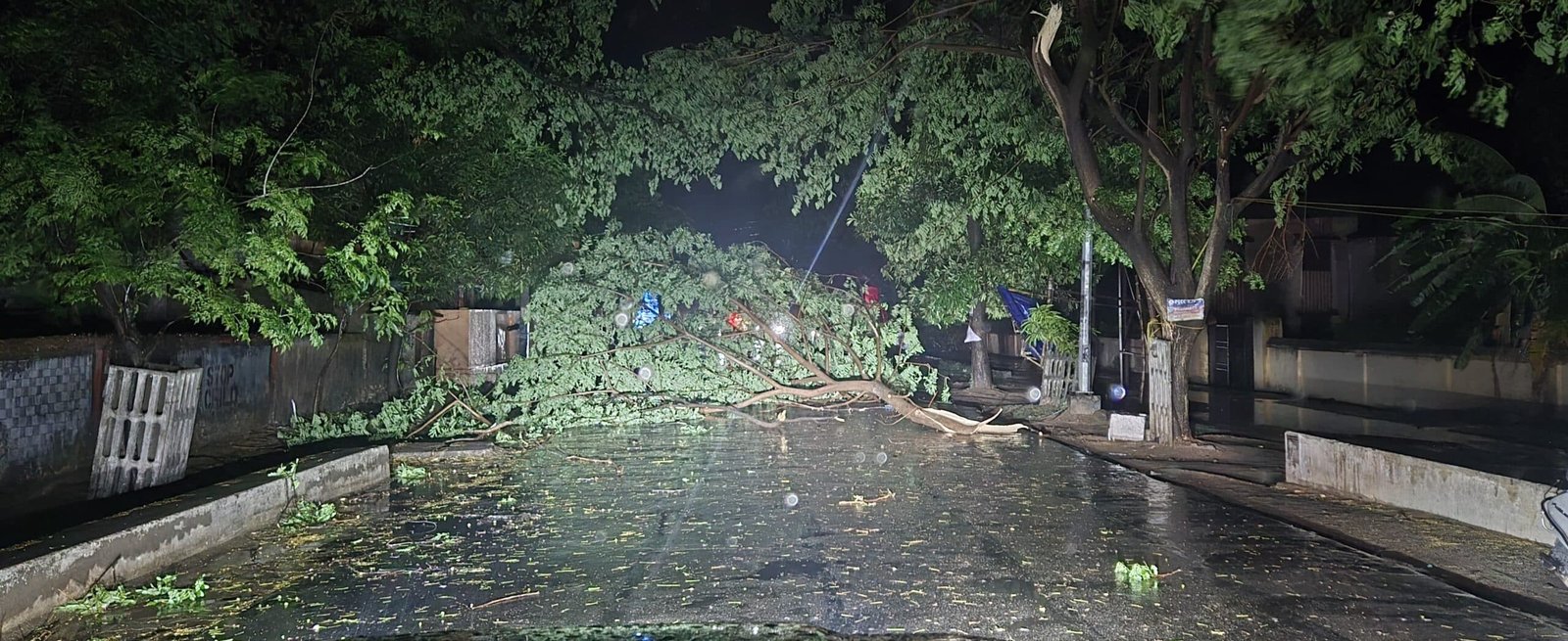 Deep Trough Line Causes 40°C Heatwave in Western Odisha and Week-Long Nor'wester Storms in the South