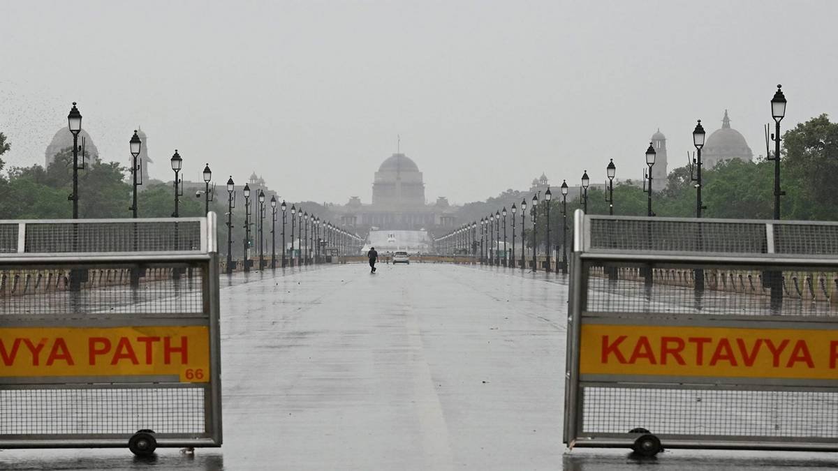 Weather Update for April 8: IMD Issues Orange Alert as Delhi-NCR Faces Cloudy Skies and Strong Winds, Hailstorm Possible in Northern India