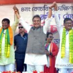 Chief Minister Commends Two Students for Achieving Perfect Scores