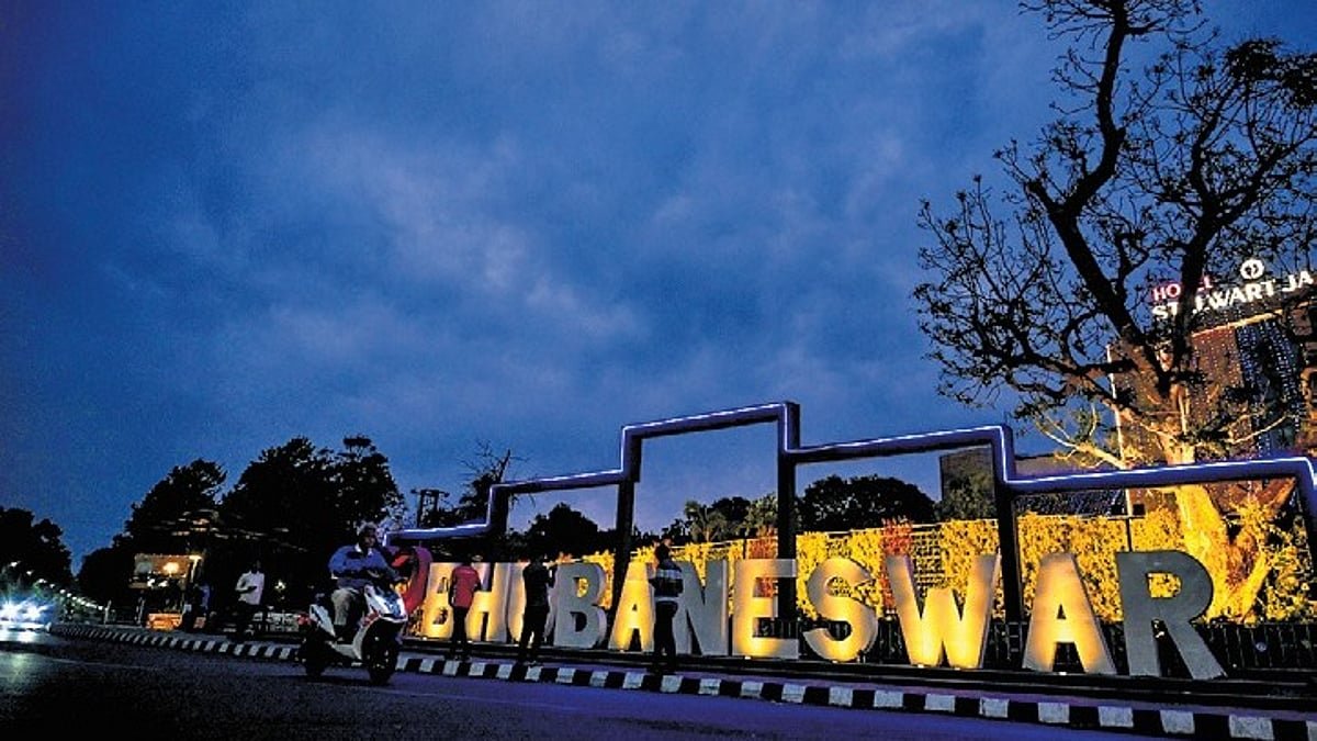 Odisha Faces Heatwave as Jharsuguda Reaches 44.8°C; IMD Predicts Nor'wester Relief