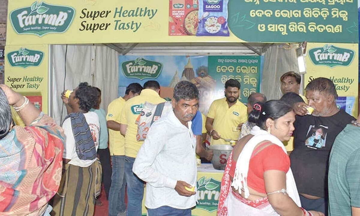 FarrmB Hosts 'Deb Bhog Khechudi' Distribution in Puri