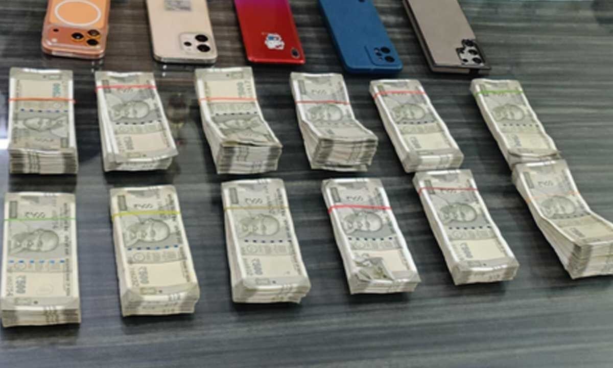 IPL Betting Racket Disrupted in Odisha's Sundargarh; Five Arrested