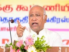 Kharge Criticizes PM Modi's Heatwave Appeal Amid Rising Inflation Concerns