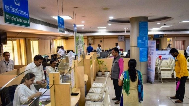 SBI Loan Fraud: EOW Detains Key Middleman in ₹6.88 Crore Scam