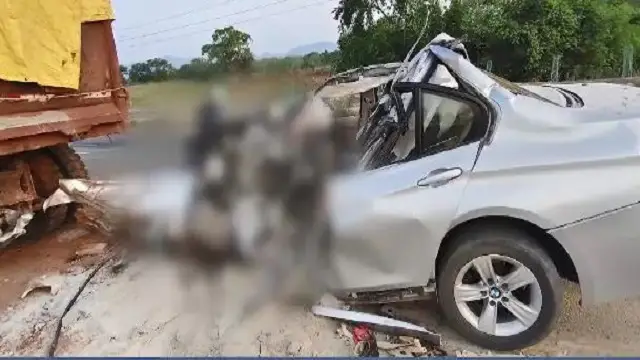 Two Lives Lost in BMW and Hyva Collision in Kalahandi