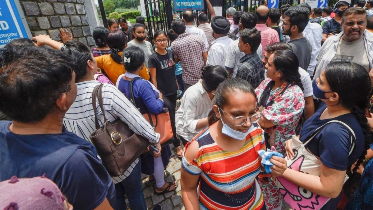 NEET Re-Exam: Government Reviews Preparations, Ensures Safe and Transparent Testing
