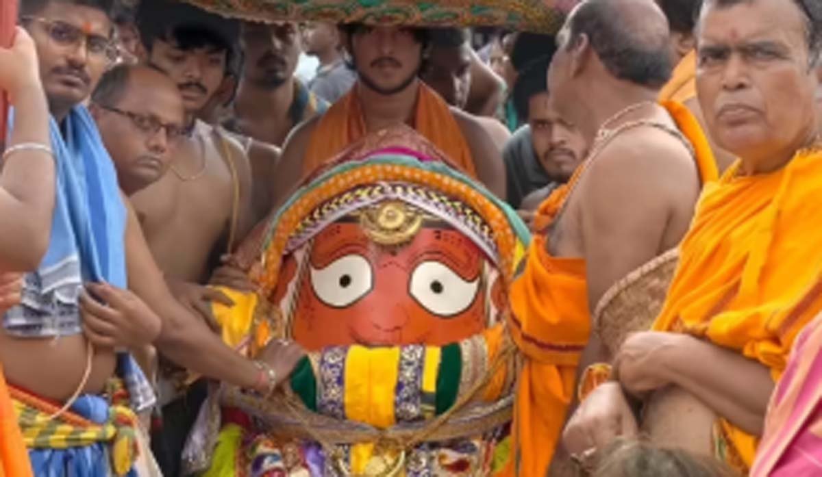 Over 50,000 Devotees Participate in 72-Foot Chariot Festival in Keonjhar