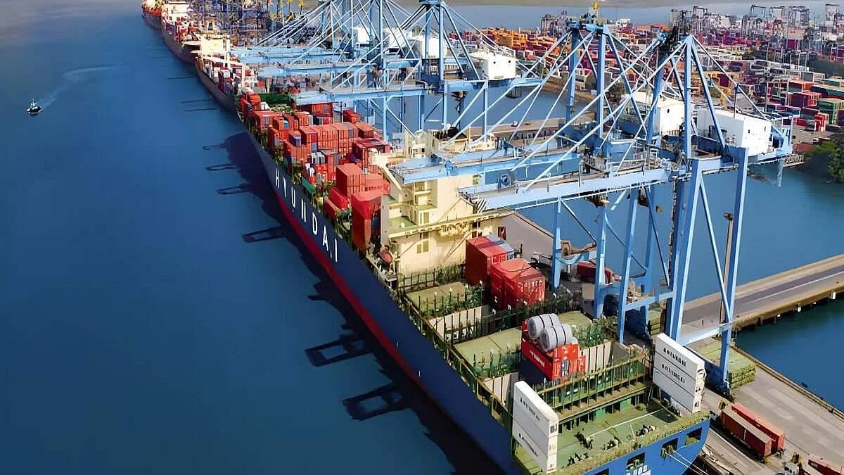 India Enhances Major Ports to Accommodate Larger Container Ships and Reduce Dependence on Foreign Facilities