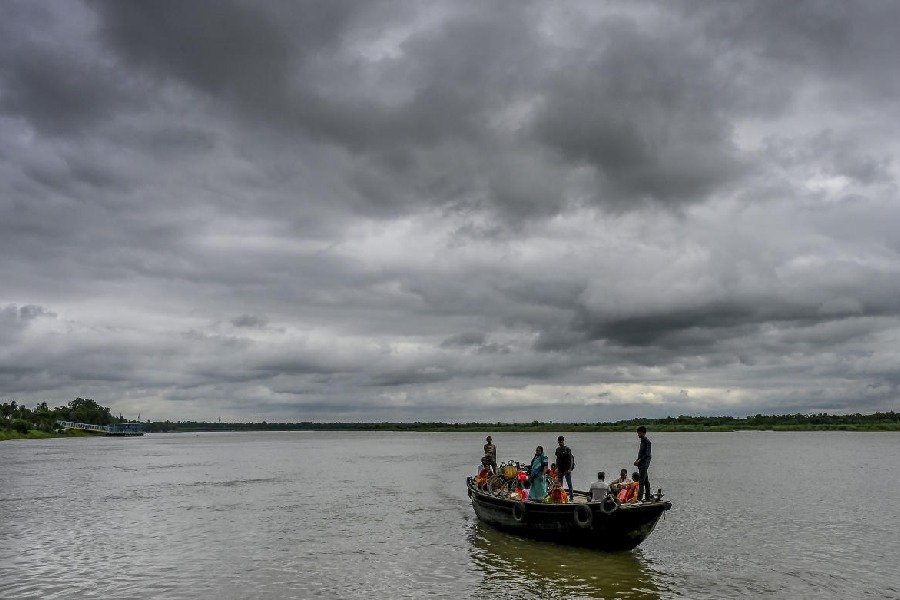 Kolkata Prepares for Continued Rain as Bay of Bengal Depression Strengthens