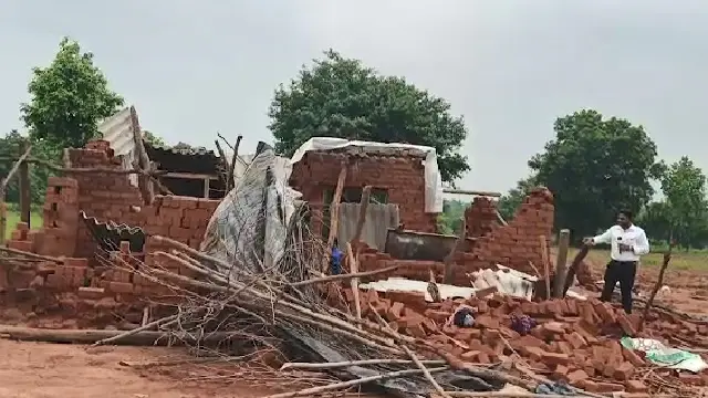 Wild Elephant Causes Chaos in Balangir, Injuring Four