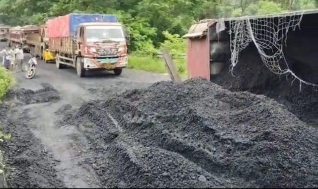 Traffic Disrupted for Over Six Hours After Truck Accident in Rayagada