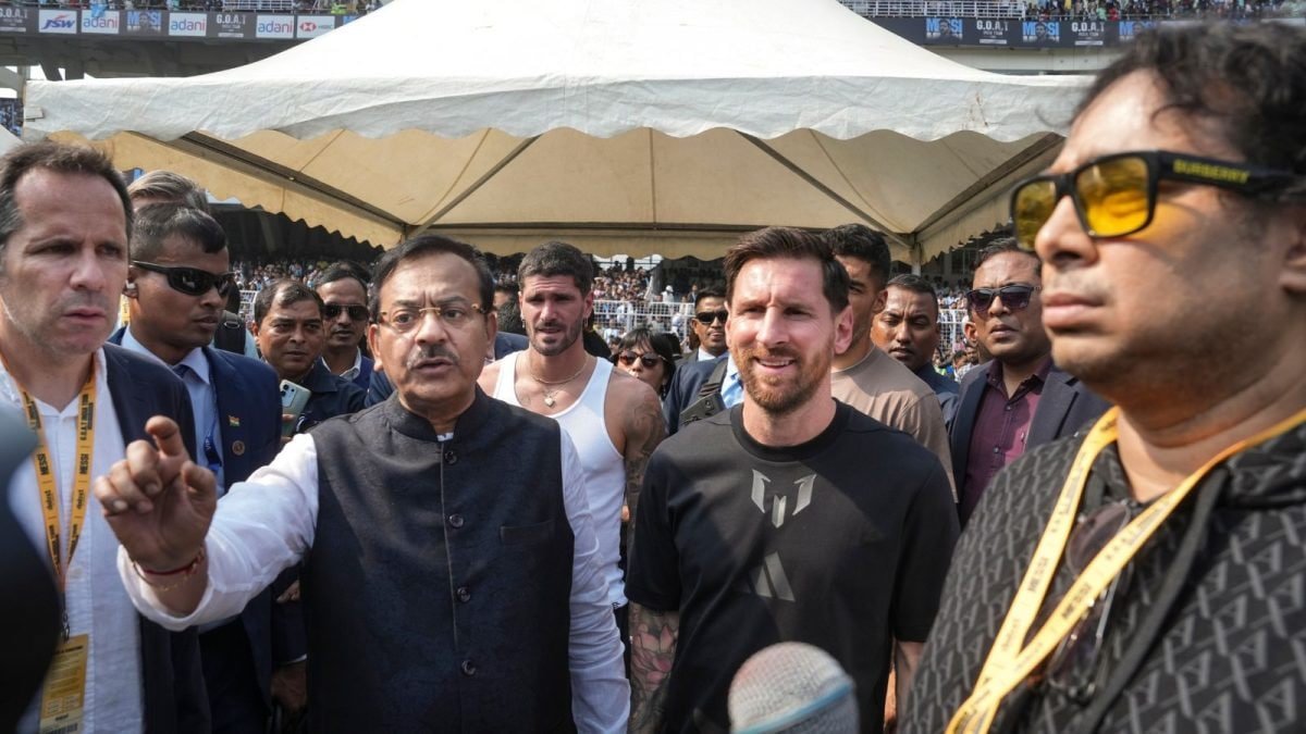 West Bengal CM Guarantees Refunds for Fans After Messi Event Disruption