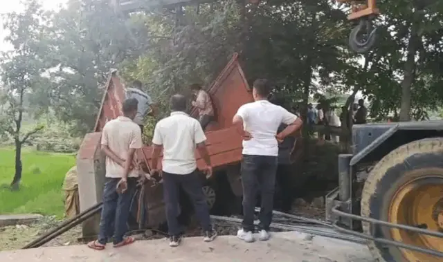 Truck Driver Killed After Vehicle Overturns in Odisha Due to Heavy Load
