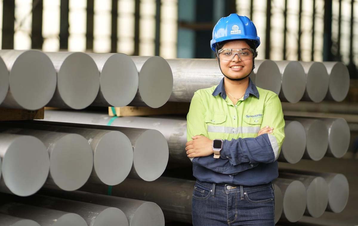 Vedanta Aluminium Emerges as India's Second-Largest SEZ Goods Exporter