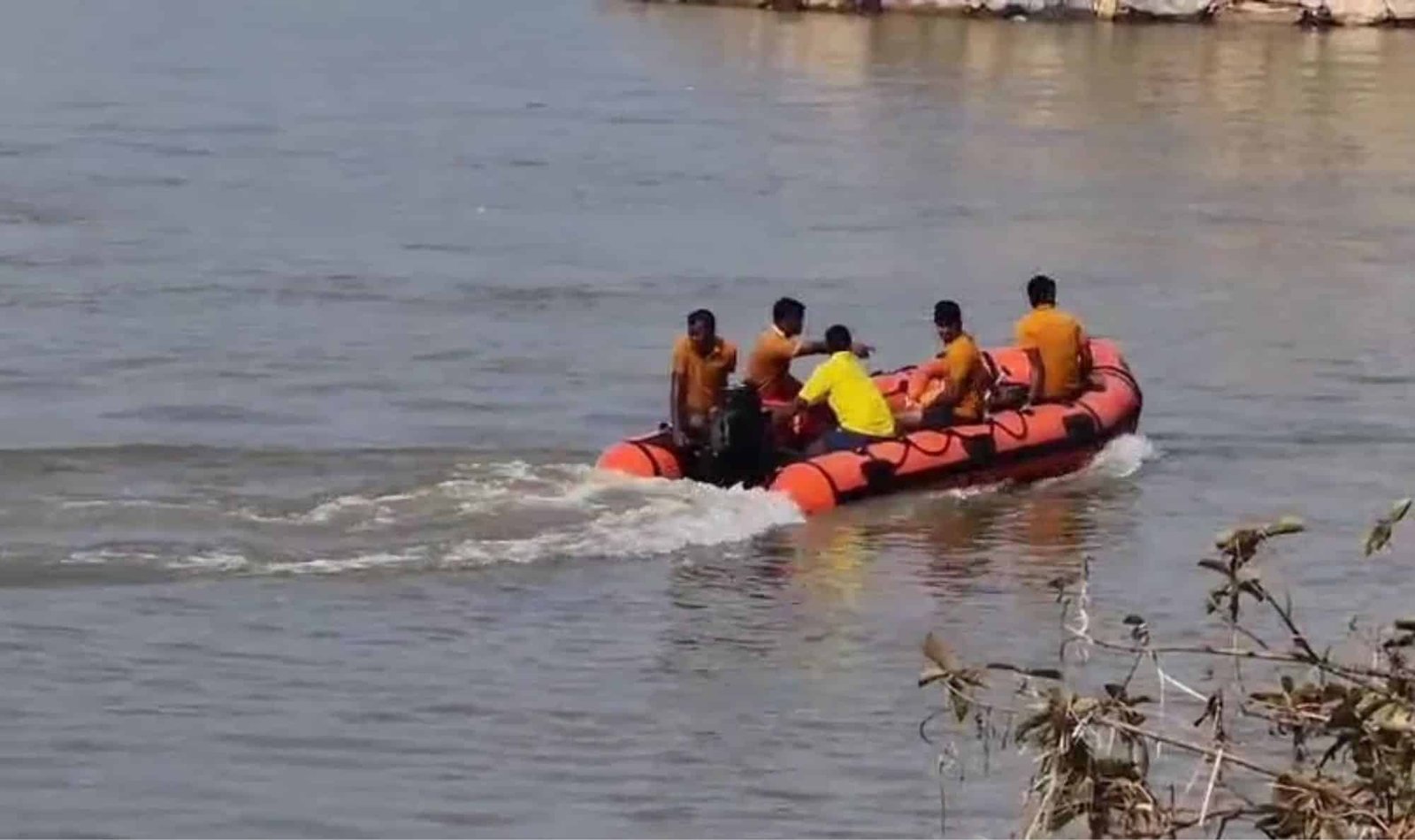 Tragic Incident: Two Young Boys Swept Away in Odisha's Subarnarekha River