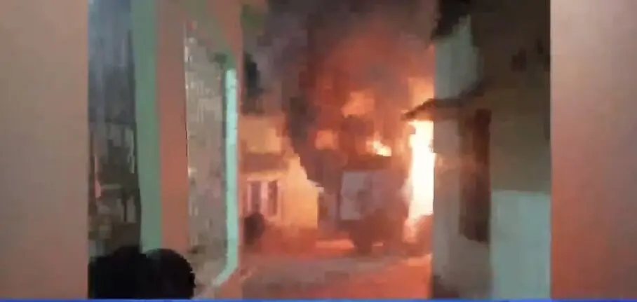 Tragic Fire in Odisha Hospital Ambulance Results in Patient's Death and Two Injuries
